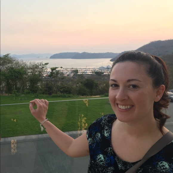 Meet your Posher, Paula - Picture 1 of 1